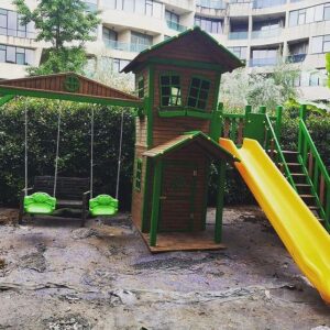 ahşap oyun parkı