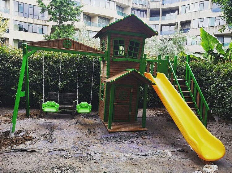 ahşap oyun parkı