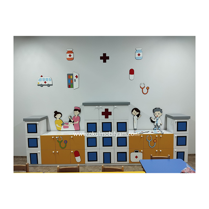 doktor figürlü dolap